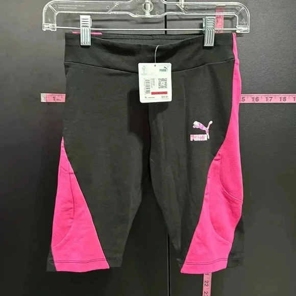 Puma Athletic Marble 9” Bike above knee shorts Tight fit, logo graphic - Picture 1 of 5